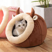 Plush Feline Pod